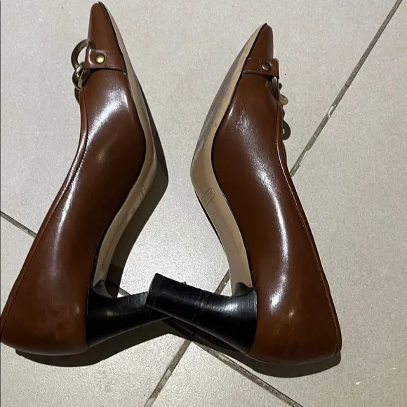 Coach Madyline Made in Italy- brown leather shoes- great condition - size 6,5 - Picture 15 of 16
